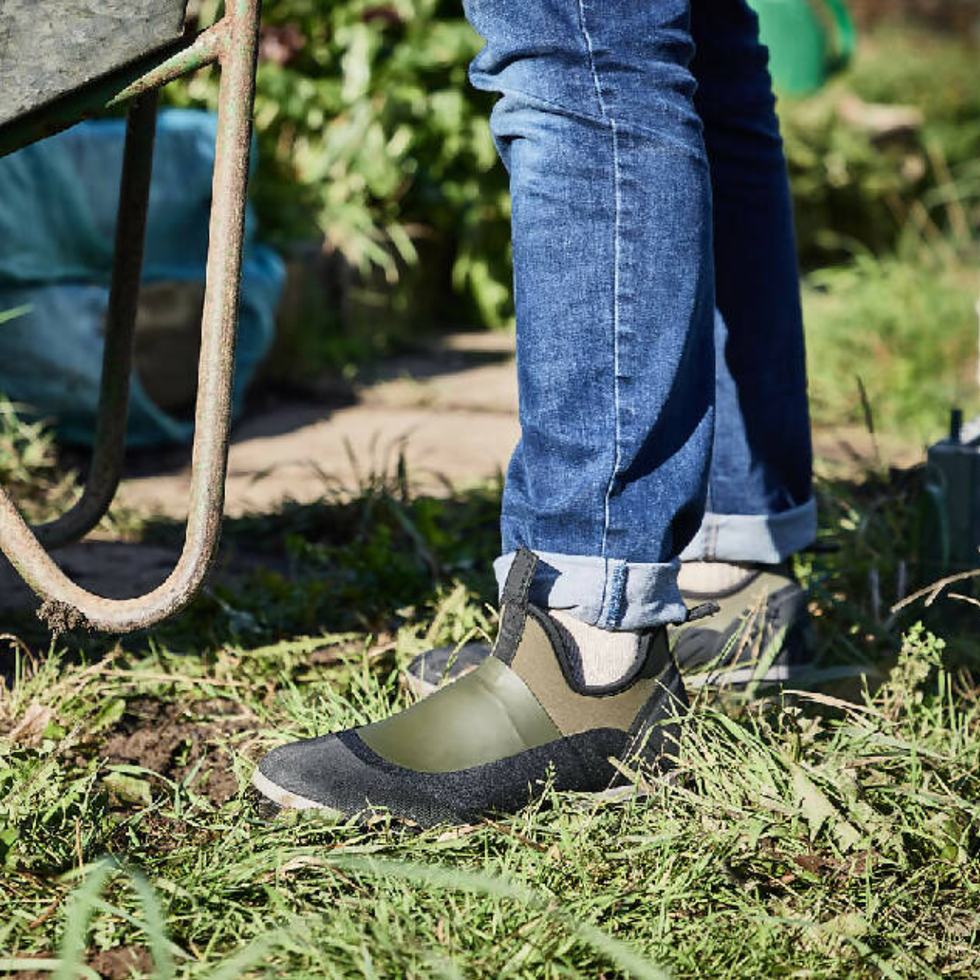 Lamb's women's garden clog