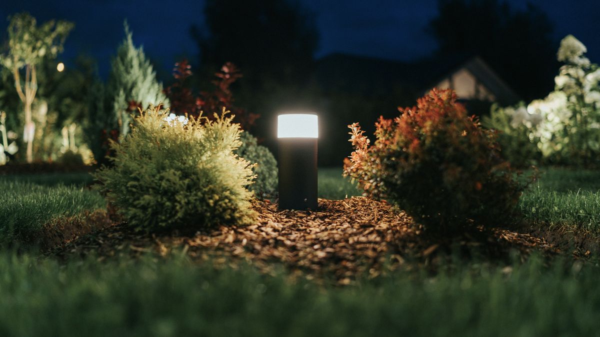 5 Costly Mistakes Everyone Makes With Smart Outdoor Lighting