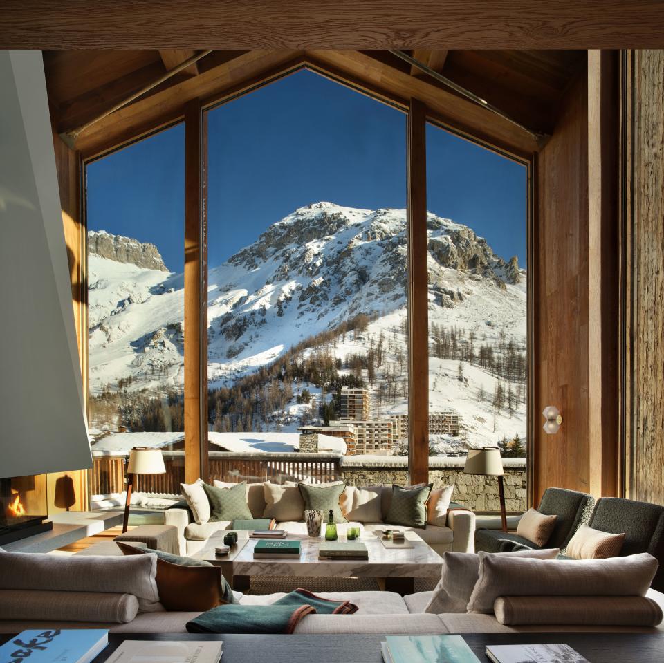     Alpine living style with earth tones. 