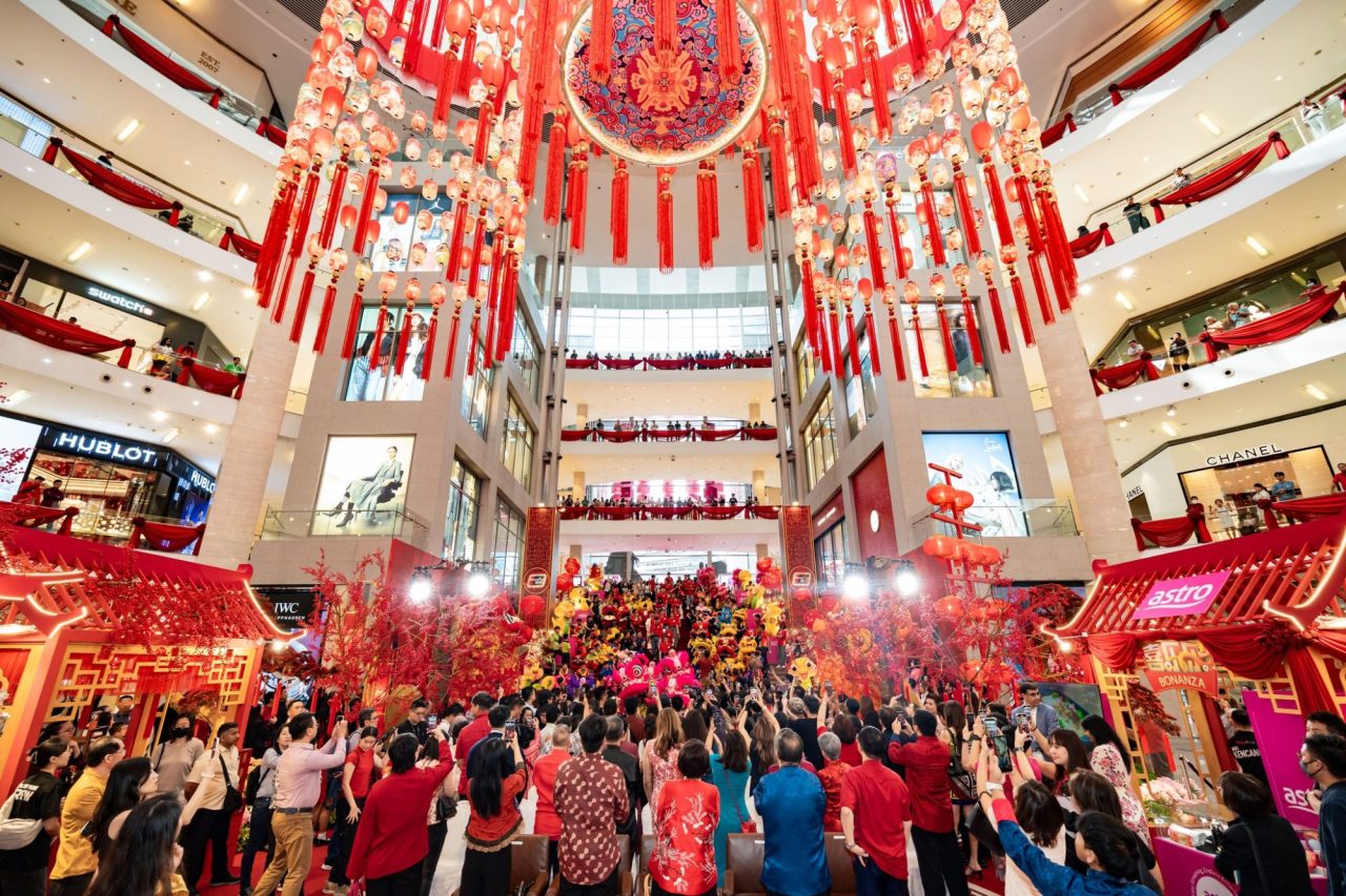 Eight shopping centers trend for their Chinese New Year's exhibitions