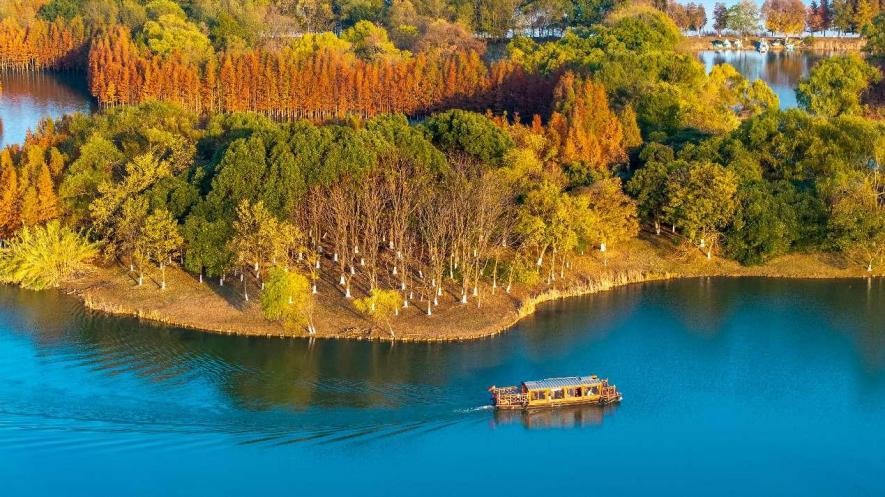 Blue sky and clean water: China's commitment to green development