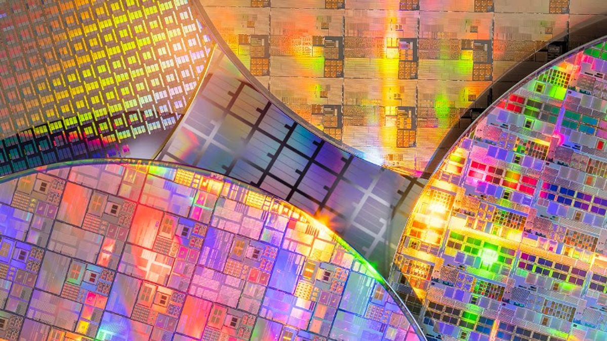 Siemens and Intel Foundry work together for ICS and advanced packaging solutions for 2D and 3D-IC