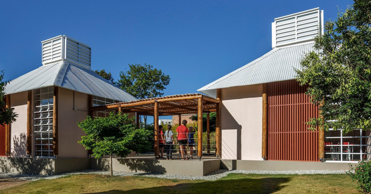 Biris modular school in Brazil is grown over time