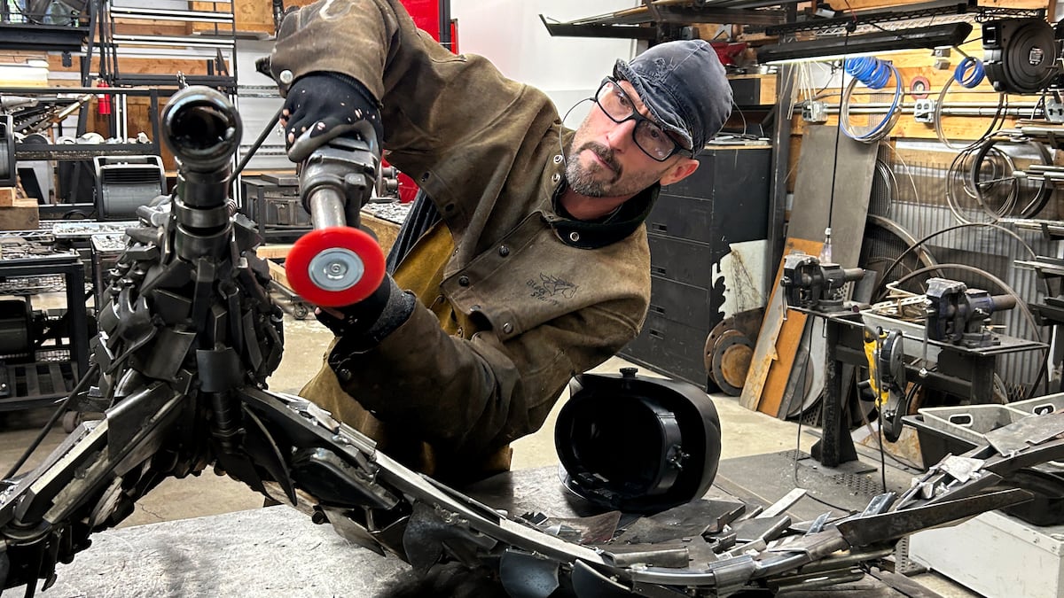 Oregon City sculptor welds life and dreams in scrap metal