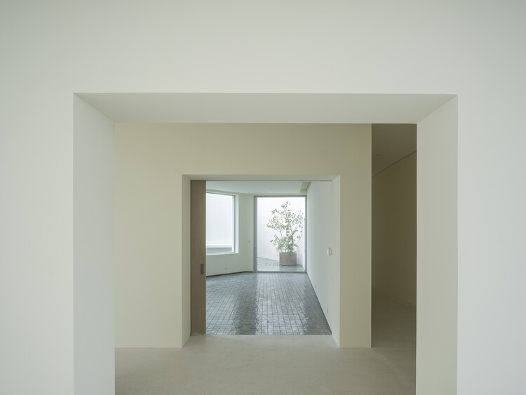 Su Yuan, house and garden / studio Deshaus - Image 21 of 28