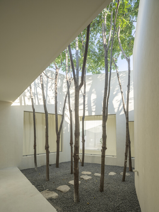 Su Yuan, House and Garden / Atelier Deshaus - Image 19 of 28