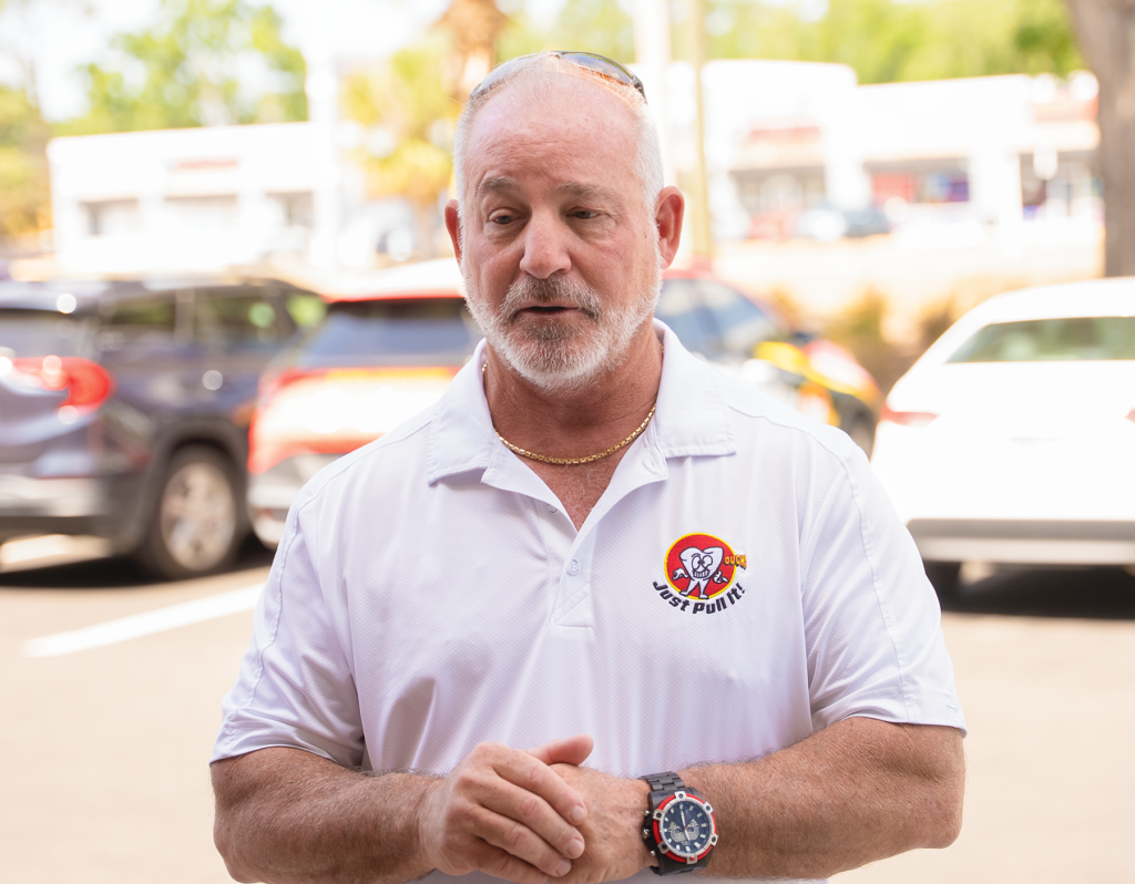 These members of the North Tampa Bay Chamber have recently cut tapes! - Neighborhood messages