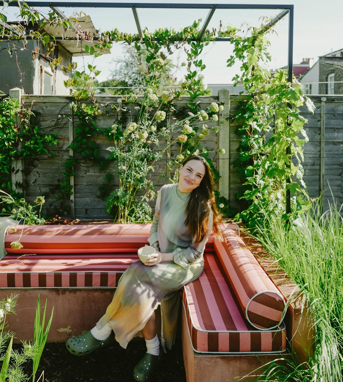 My long, narrow garden had been neglected for years - so I changed it with a small budget