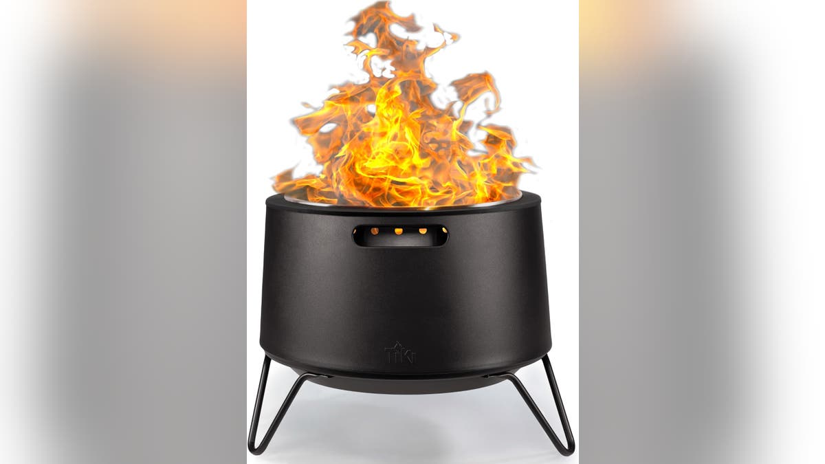 This smokeless fireplace is designed in such a way that they deliver warmth and ambience without trouble and mixed up traditional fireplaces.