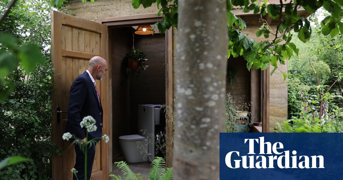 Moars and Dogs: Chelsea Flower Show brings practical gardens in the spotlight Chelsea Flower Show