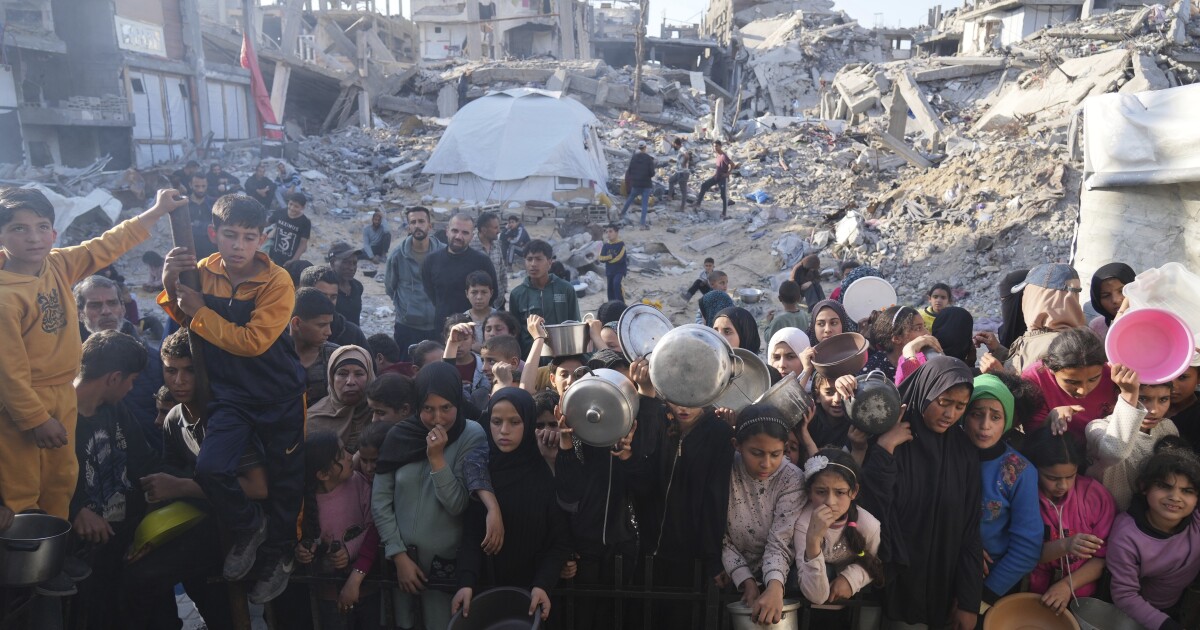 The United States has a plan to bring food to Gaza. Top aid groups reject the idea