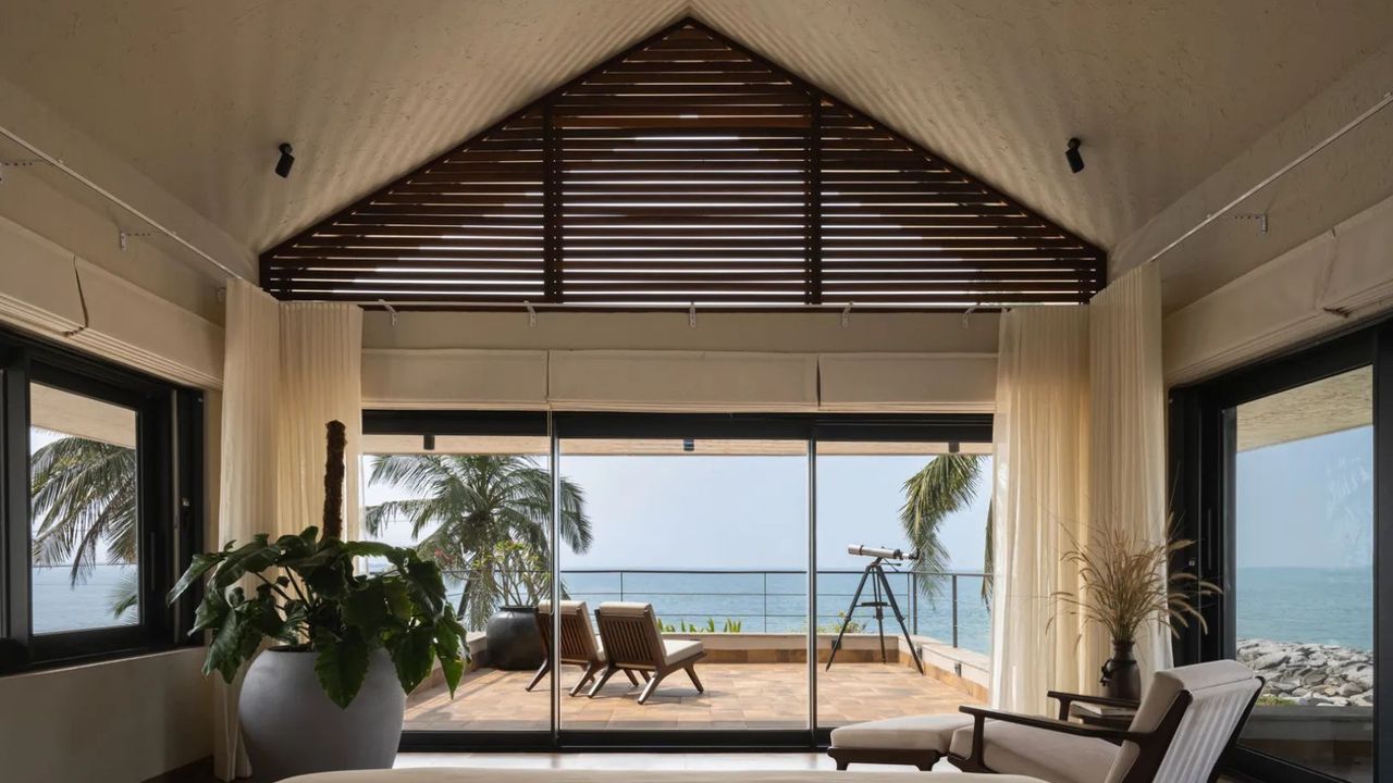 5 beautiful beach houses that provide refreshing summer short vacation
