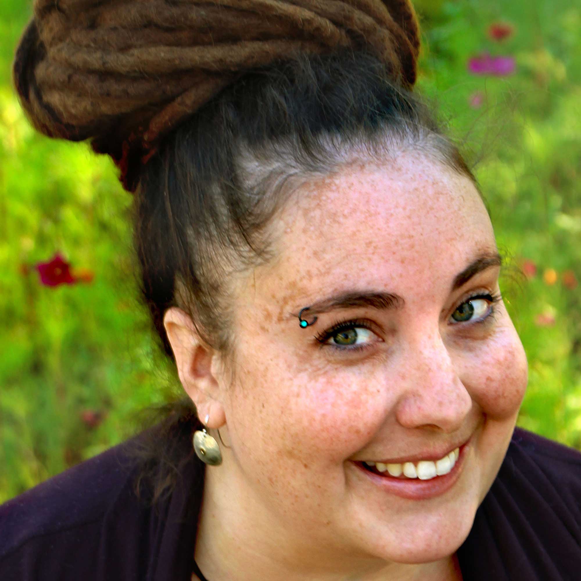 Tabar Gifford Headshot