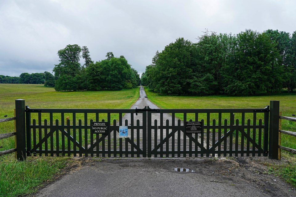 Private gate that can withstand access to a driveway that leads to a manor house.