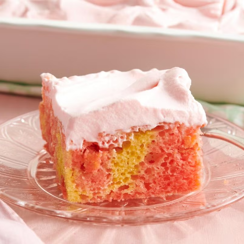 Simple party dinner ideas Easy Party Food Ideas strawberry -Poke cake