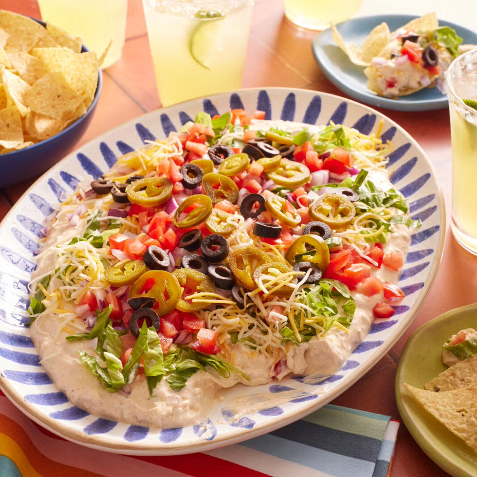 Simple party dinner ideas Easy Party Food Ideas Taco Dip