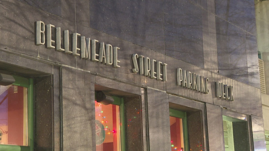 N. Elm St. closed for Bellemade Parkeck demolition