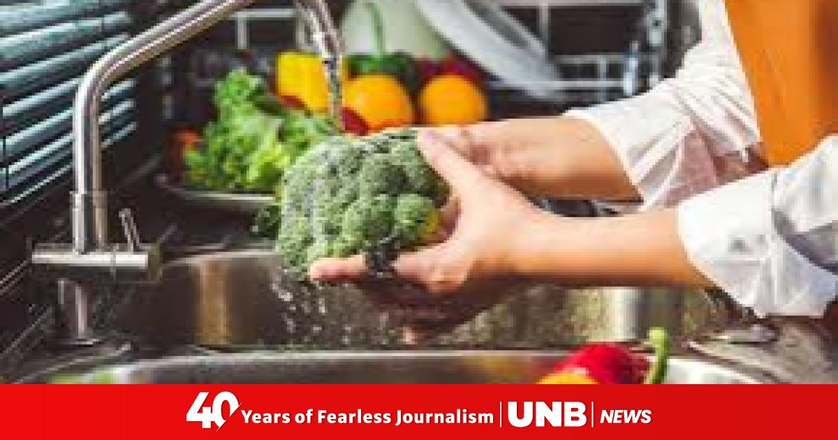 The budget emphasizes the increase in safe food production and the improvement of the storage capacity