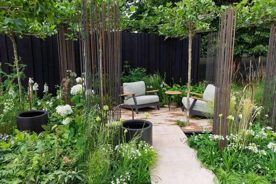 Rhs Hampton Court 2025: gold medals unveiled