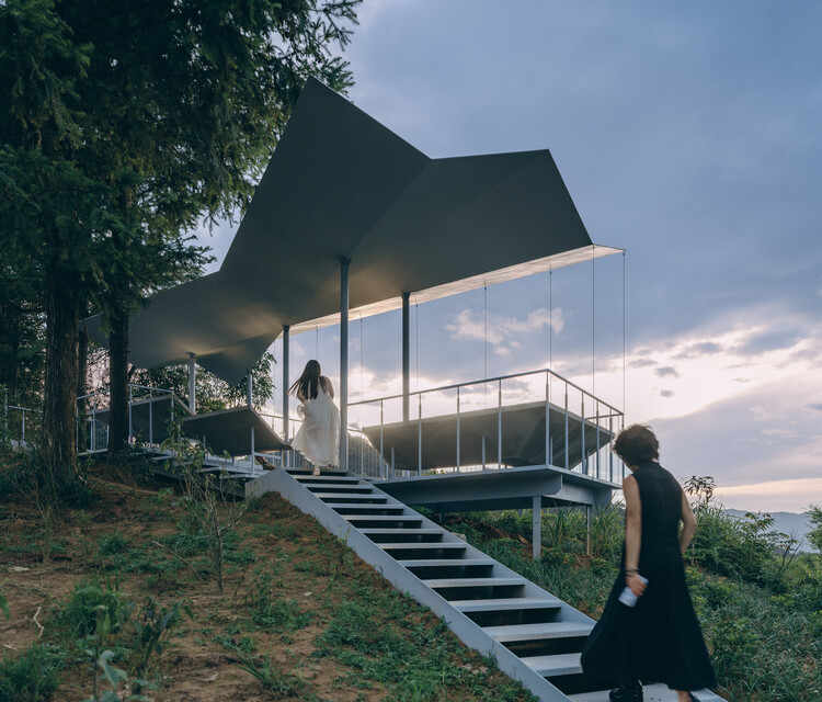Half -Monta -Wichkenstation / Qing Studio + Li Nu - external photography