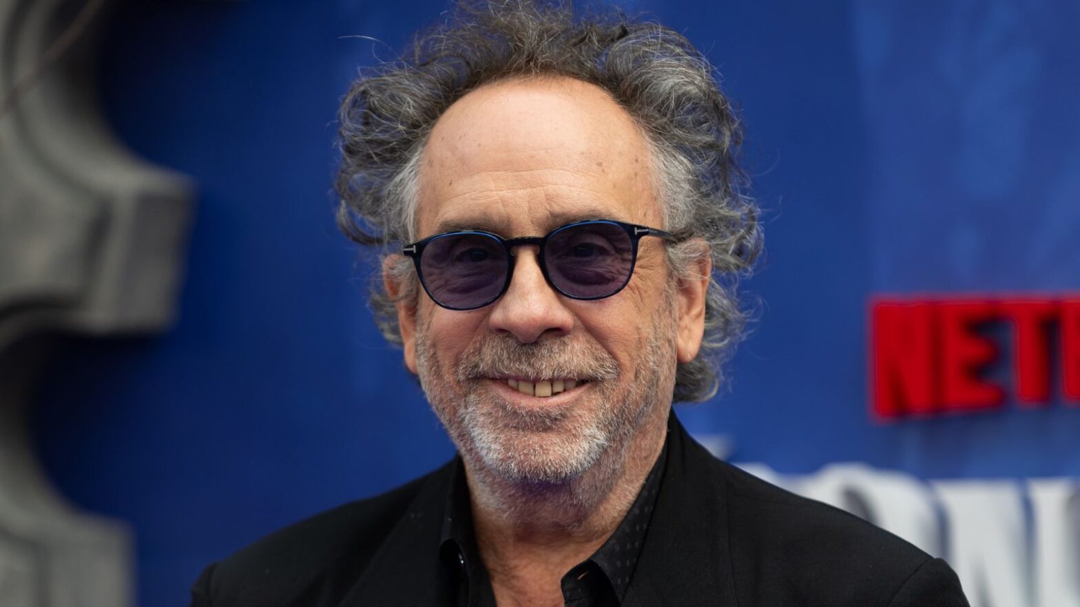 Tim Burton's attitude to Red Decor made me addicted