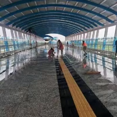 MRVC reveals a new increased deck at the Nalasopara station