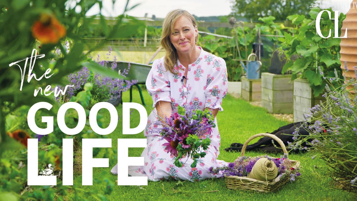 Meet Cottagecore's soft and poaching cousin Möbeldorf Blumenessen Dinner