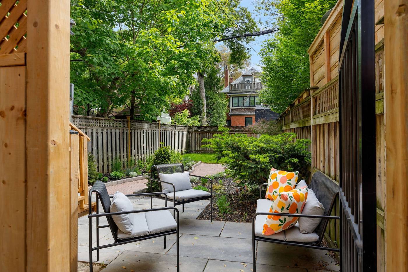 497 Brunswick Avenue Toronto