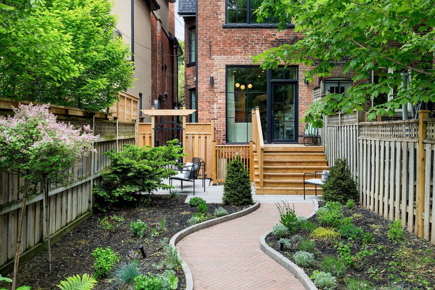 497 Brunswick Avenue Toronto