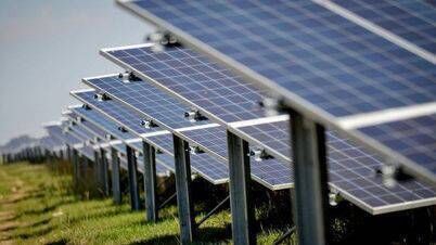 Before we redirect agricultural land in solar parks, we should make sure that every single roof and the covered surface are used such as parking spaces to generate solar energy. 