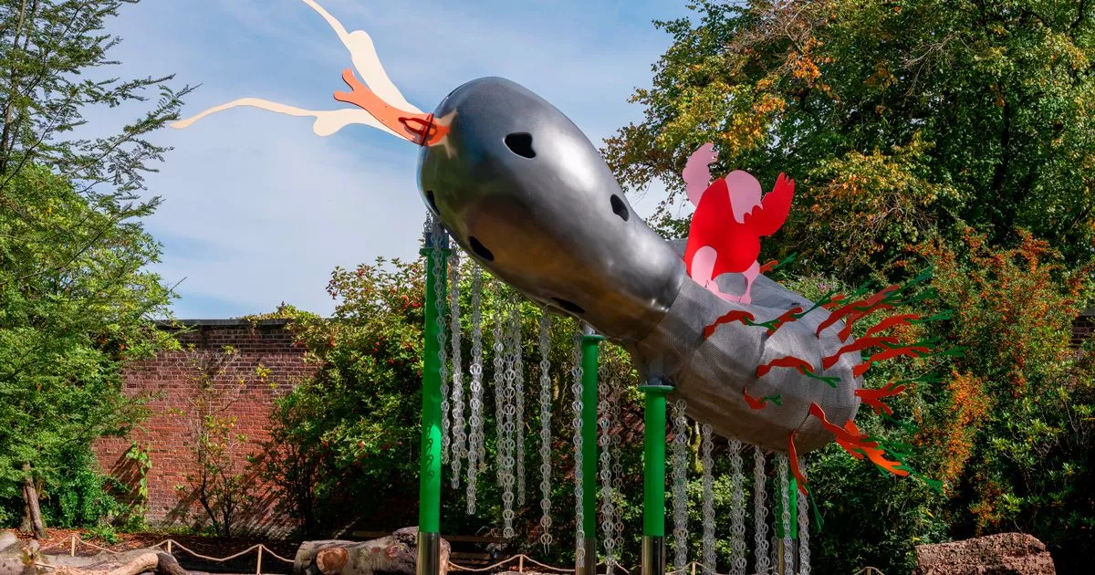 The Council under fire about the sculpture of snail art with the residents asked: "How much did we pay for it?"