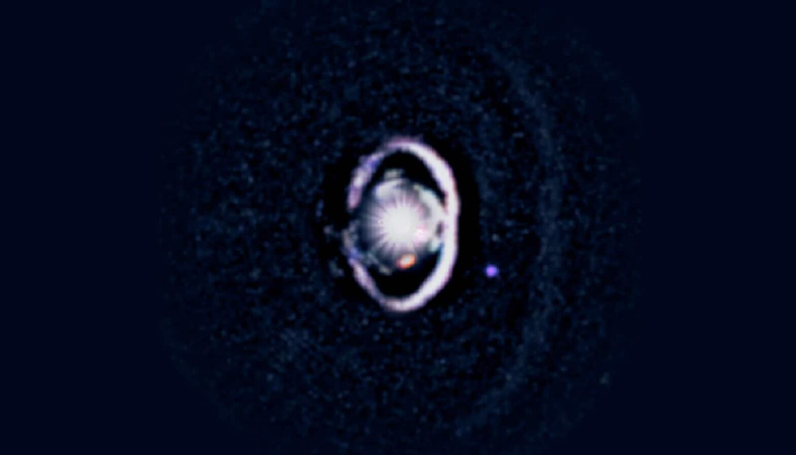 Team snaps picture of Baby Planet that grows outside of our solar system