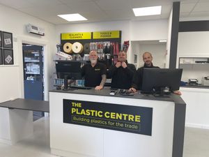 The team in the plastic center, Telford