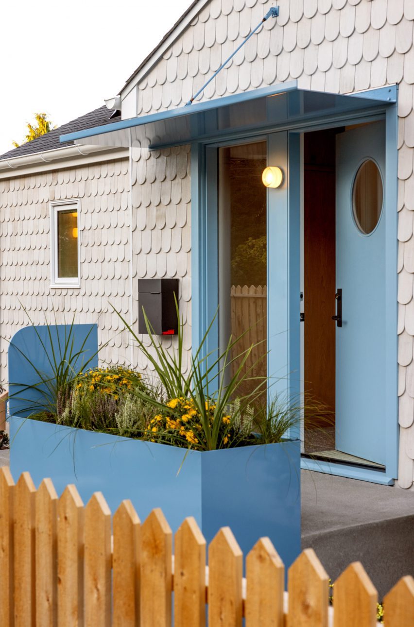 Front door of Lil Shingle's home in Seattle