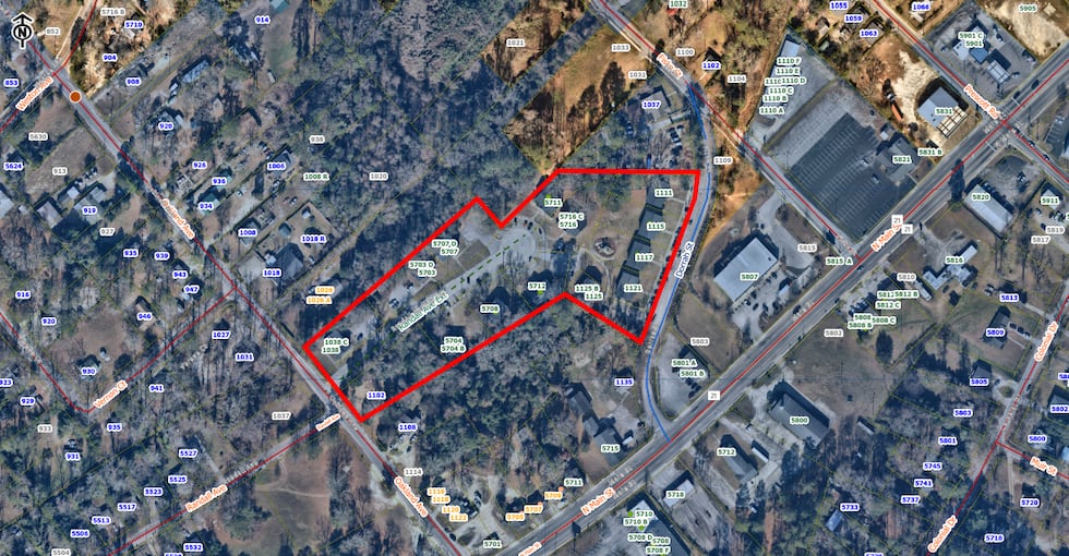 The property along Dorrah Street and Oakland Avenue is currently home to 52 apartment buildings...