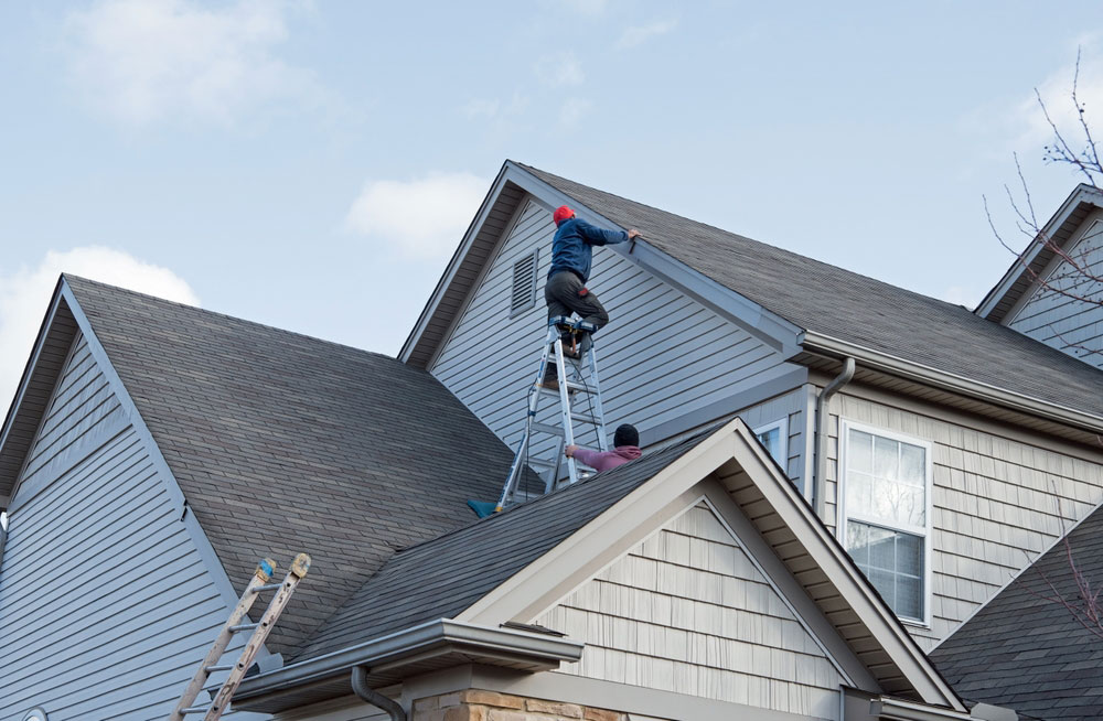Completed right roofing: build construction of a roof at the same time