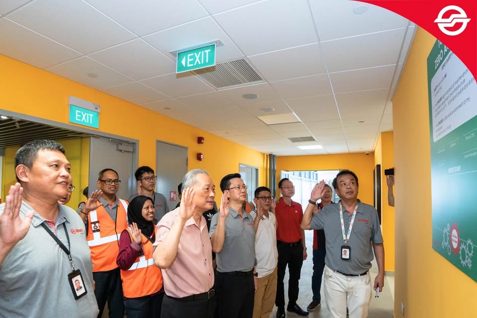 SMRT buses begins in the New Gali Batu Bus Depot and mark milestone in the green and more intelligent transport 1 IMG 0950