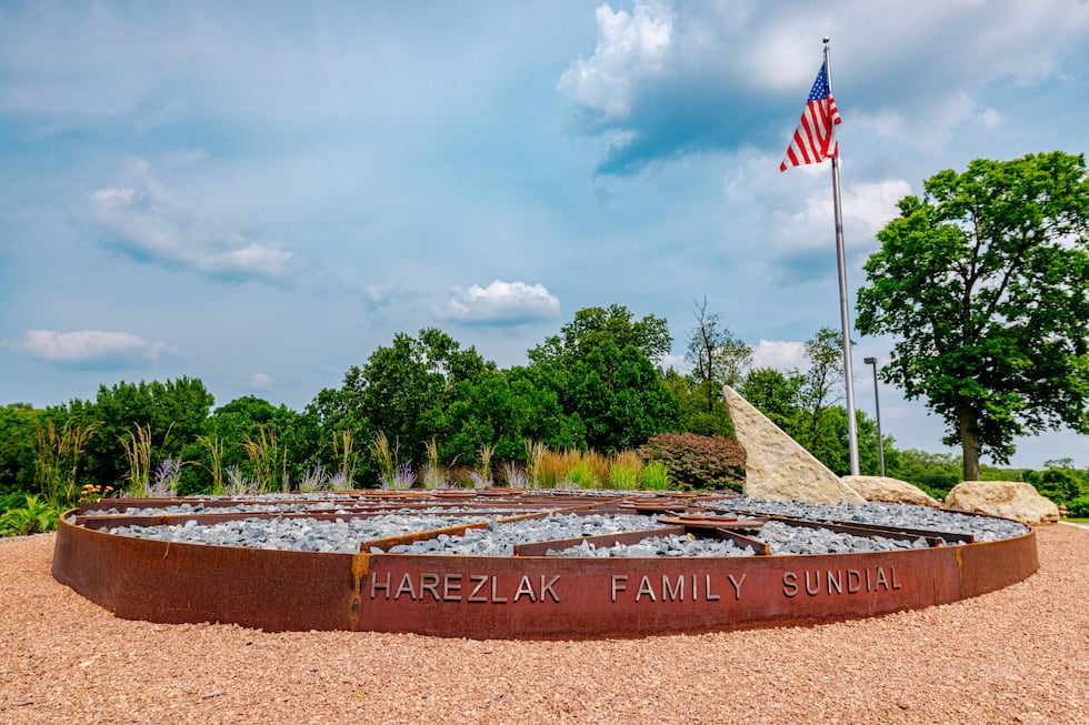 Klehm guides say you can see the longest shadows between 2 and 3 p.m.