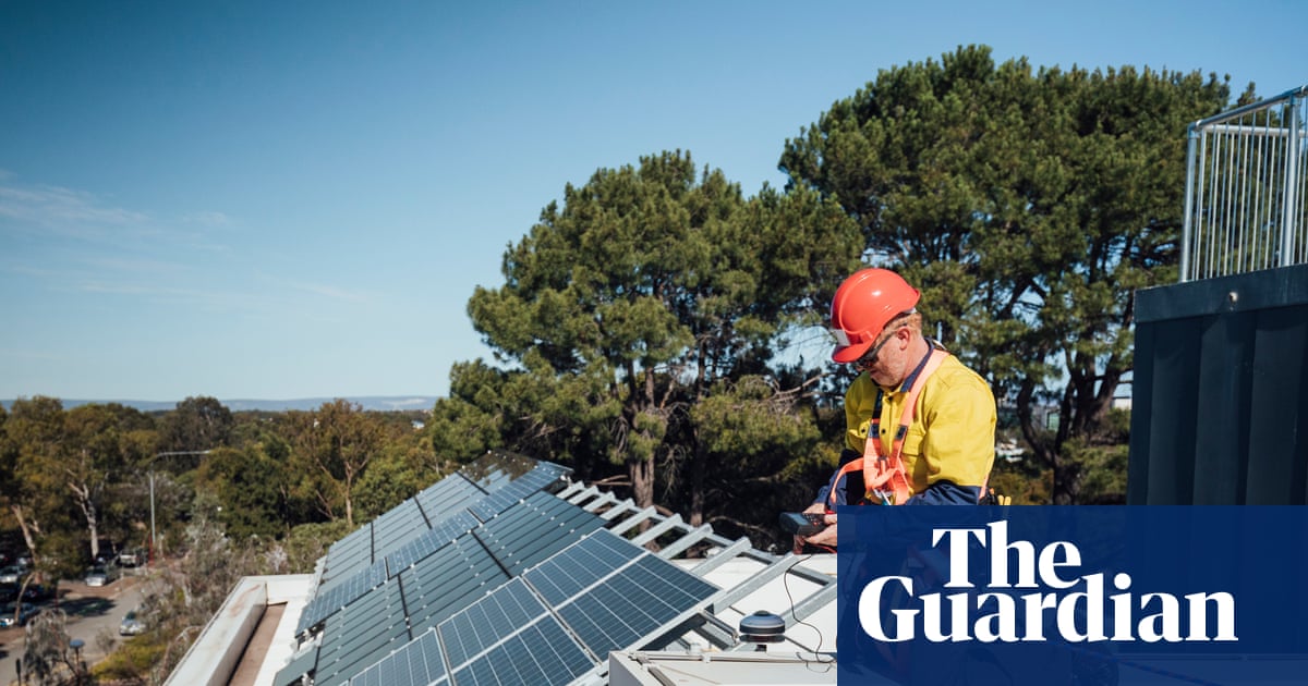 Australians have been promised three free hours of solar power per day. What you need to know | energy