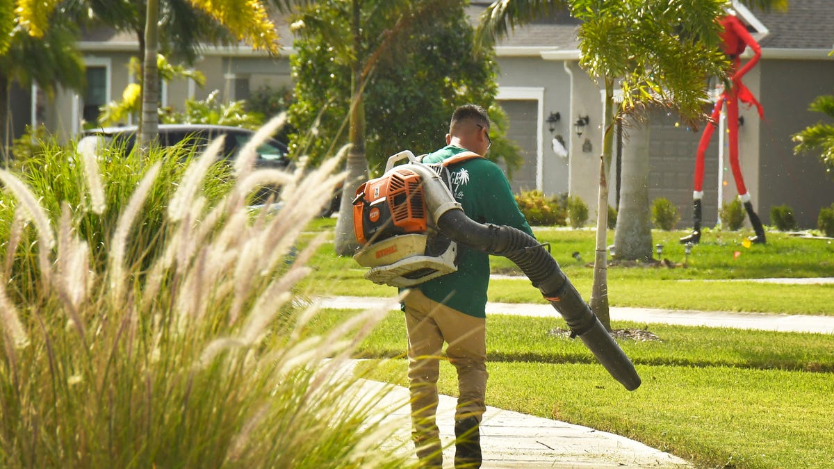 Can the HOA charge a landscape fee if the crew does not open and lock the gate?