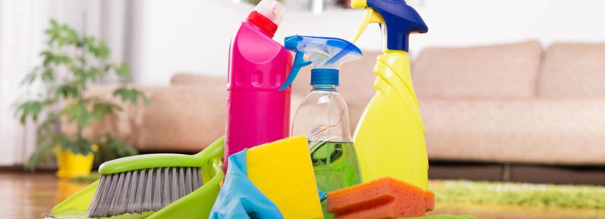 Central Garden & Pet (CENT): Exploring the value potential after recent moderate share price movement