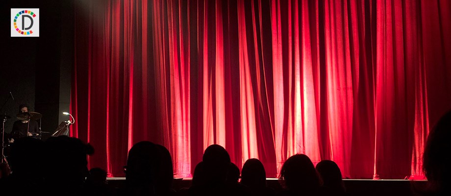 Protest against fish deaths in the Holy Pond breaks out