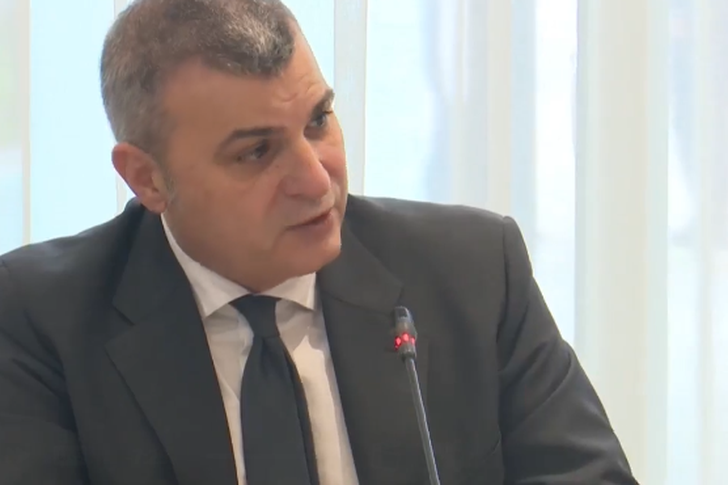 Construction of sidewalks in Ksamil and side fences, as well as roads where interventions will be made