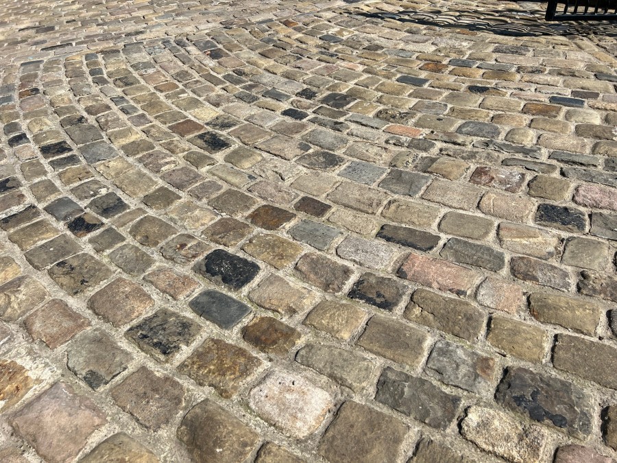 Landscaping Materials from Reclaimed Brick Company | Specification Building Product Directory