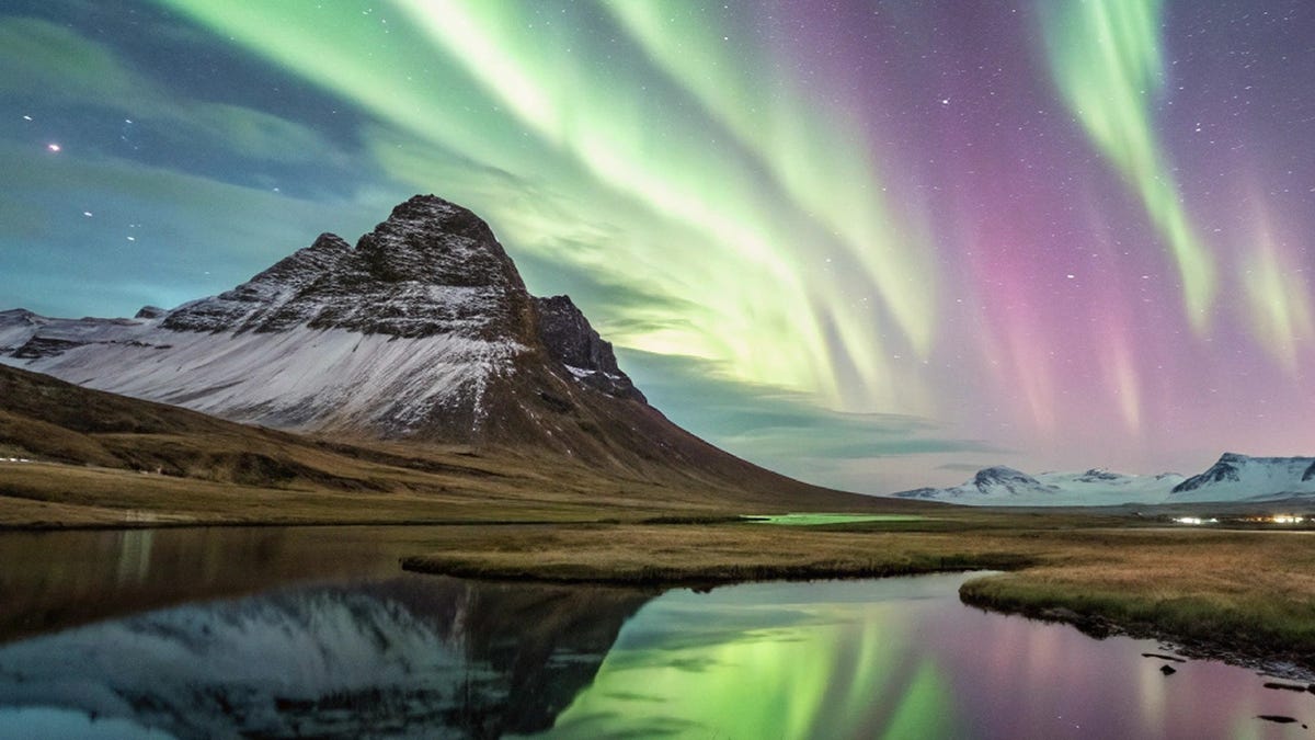 Where can you see the Northern Lights near me? Time, map, tips